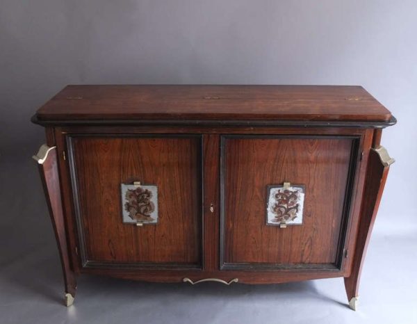 A Fine French Art Deco Rosewood Buffet-Bar - Image 2