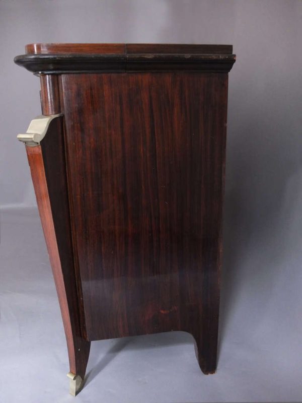 A Fine French Art Deco Rosewood Buffet-Bar - Image 5