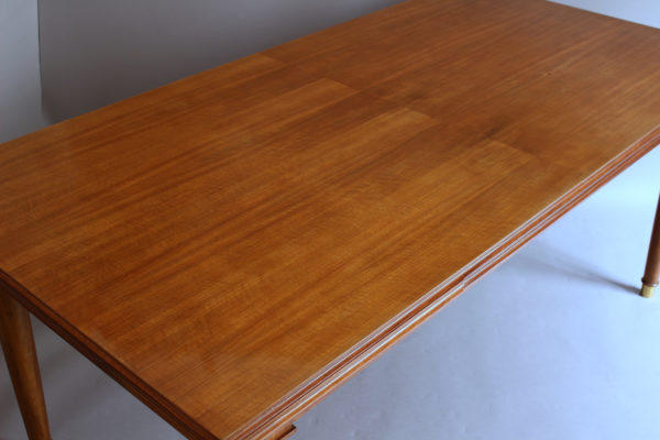 A Fine French Art Deco Extendable Walnut Dining Table by Jules Leleu - Image 7