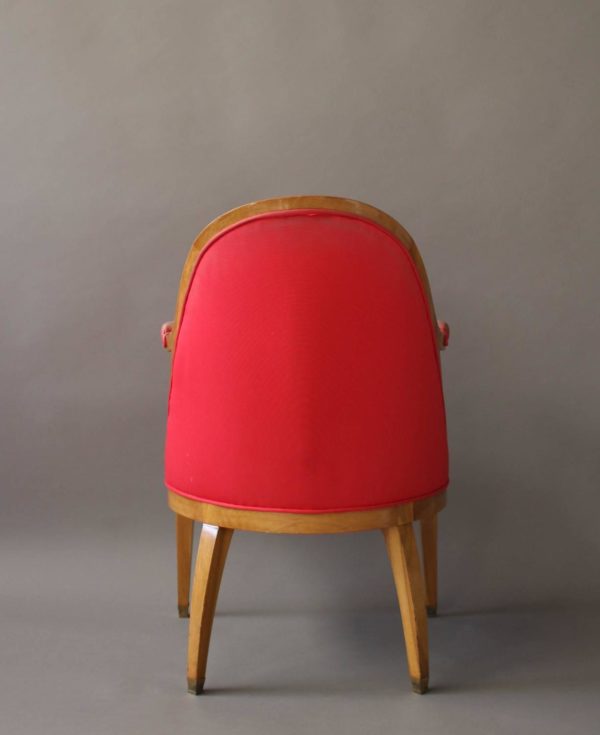 A Fine French Art Deco Walnut Gondola Armchair with Brass Sabots - Image 6