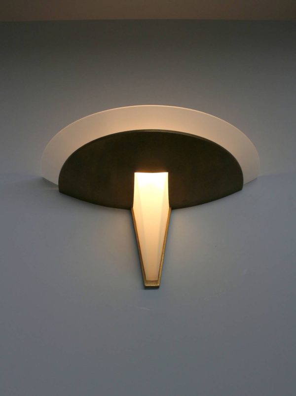 Fine French Art Deco Sconce by Jean Perzel - Image 2