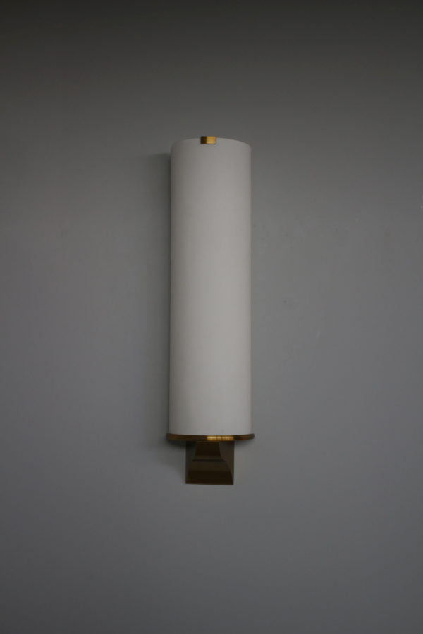 French Art Deco Semi Cylinder Shape Sconce by Perzel - Image 2