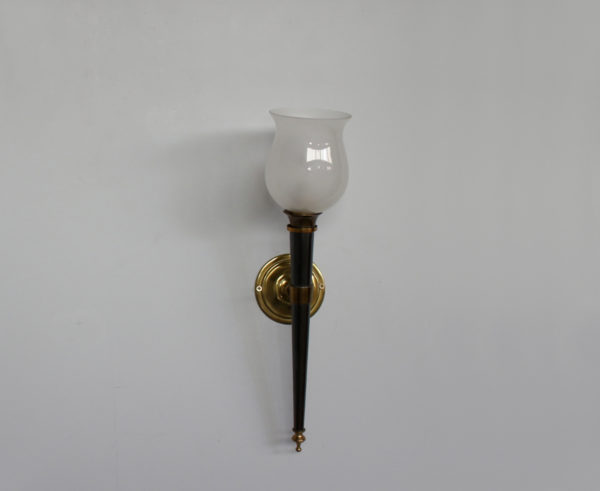 Fine French 1950s Glass and Metal Wall Light - Image 4