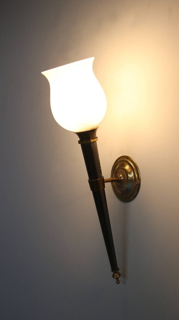 Fine French 1950s Glass and Metal Wall Light - Image 2