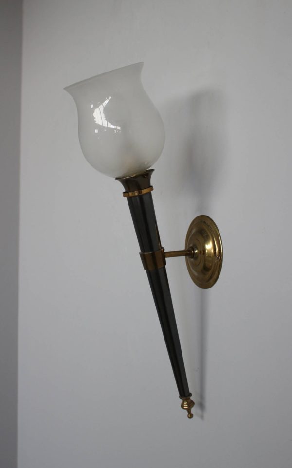 Fine French 1950s Glass and Metal Wall Light - Image 3