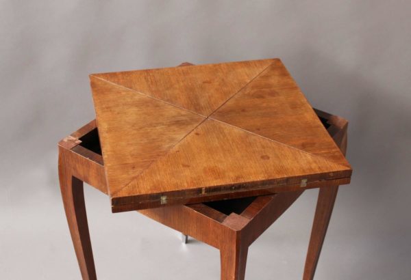 Fine French Art Deco Rosewood Envelope Side / Game Table - Image 4