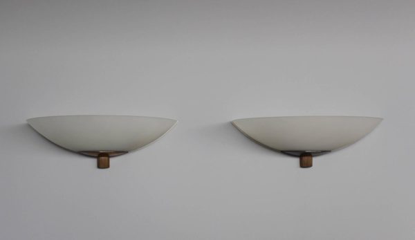 Pair of Fine French Art Deco Frosted Glass and Bronze Sconces - Image 5