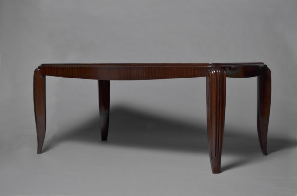 A Fine French Art Deco Mahogany Dining Table in the style of Jean Pascaud - Image 6