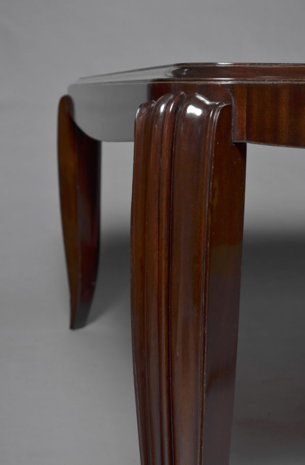 A Fine French Art Deco Mahogany Dining Table in the style of Jean Pascaud - Image 9