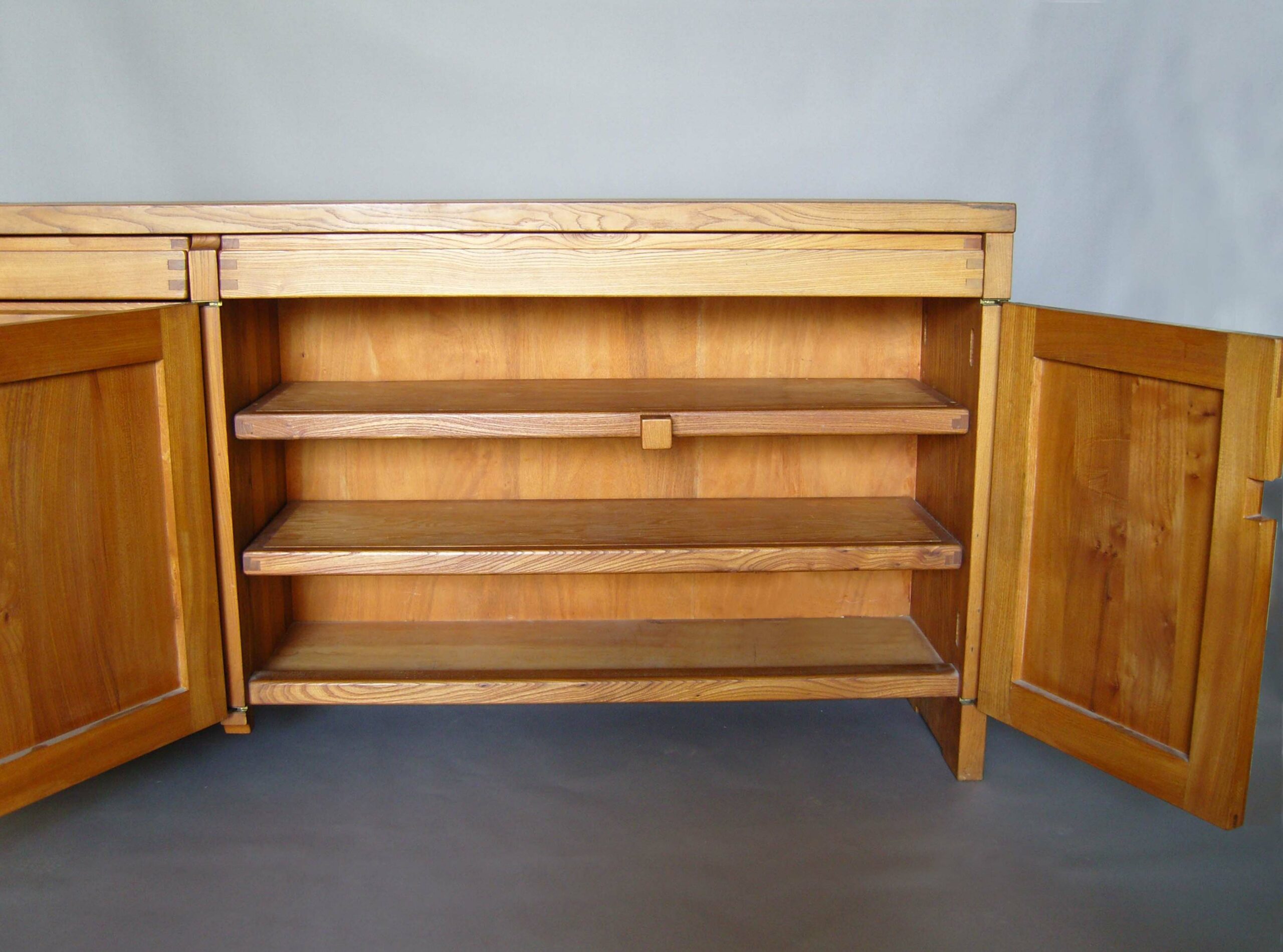 French 1960s Buffet or Dresser by Pierre Chapo - Image 4