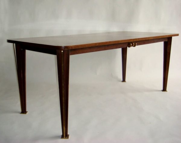 A Fine French 1950s Rosewood Dining Table - Image 5