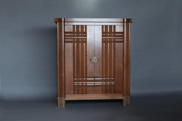 A Fine French Art Deco Oak Armoire by Dudouyt - Image 2