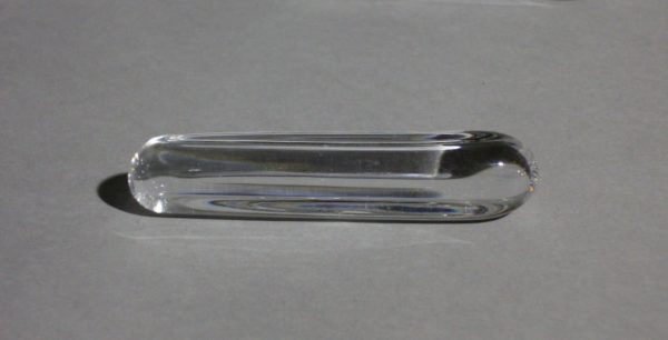 A Set of 12 Fine French Art Deco Cristal Knife Rests by Daum - Image 3