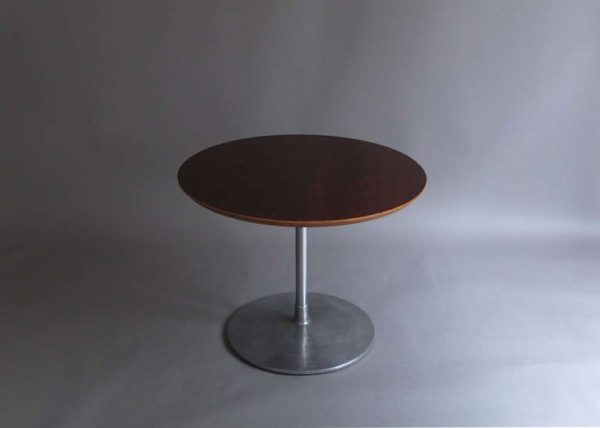 A Fine French 1960s Round Gueridon or Side Table by Pierre Paulin - Image 7