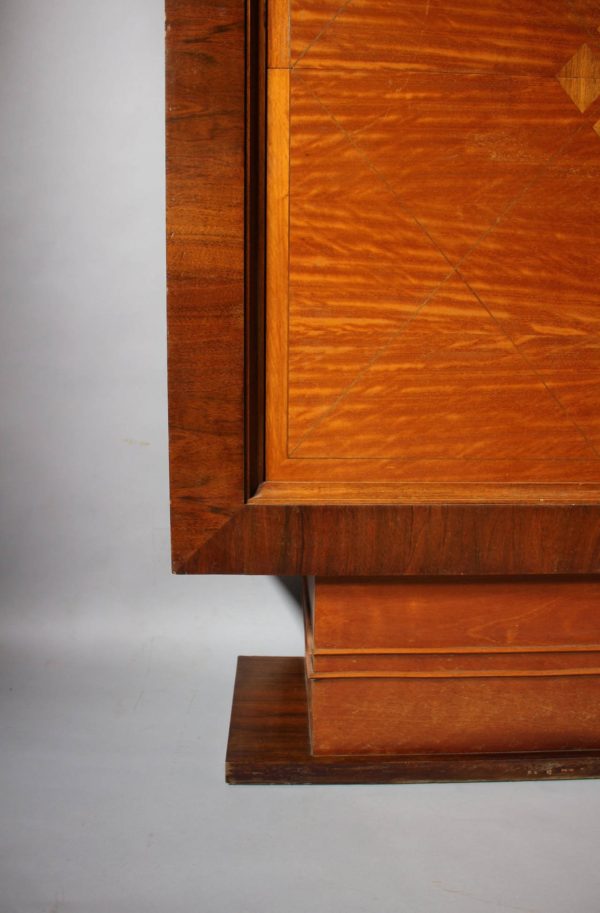 Fine Art Deco Satinwood and Walnut Secretaire or Bar by De Coene - Image 6