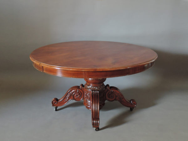 A Fine Large French 19th Century Solid Mahogany Oval Table - Image 4