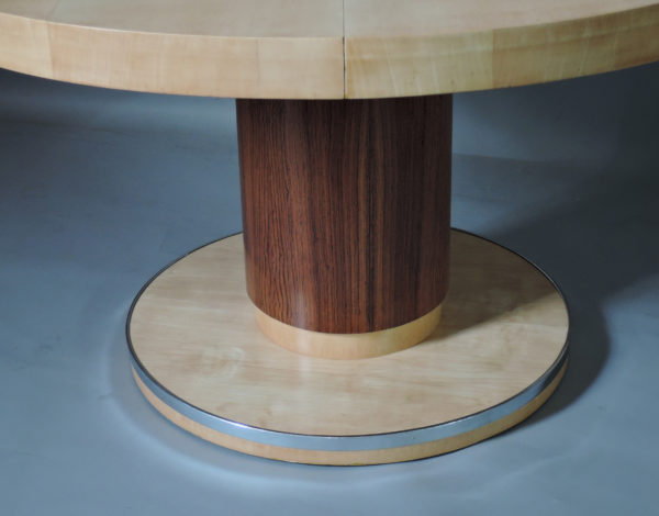 A Fine Round Art Deco Extendable Dining Table by De Coene - Image 5