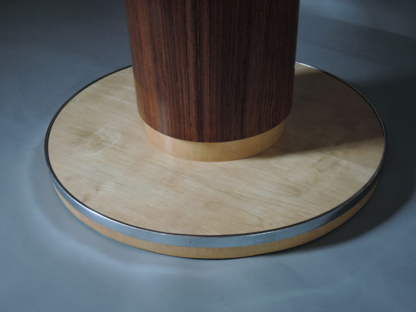 A Fine Round Art Deco Extendable Dining Table by De Coene - Image 8