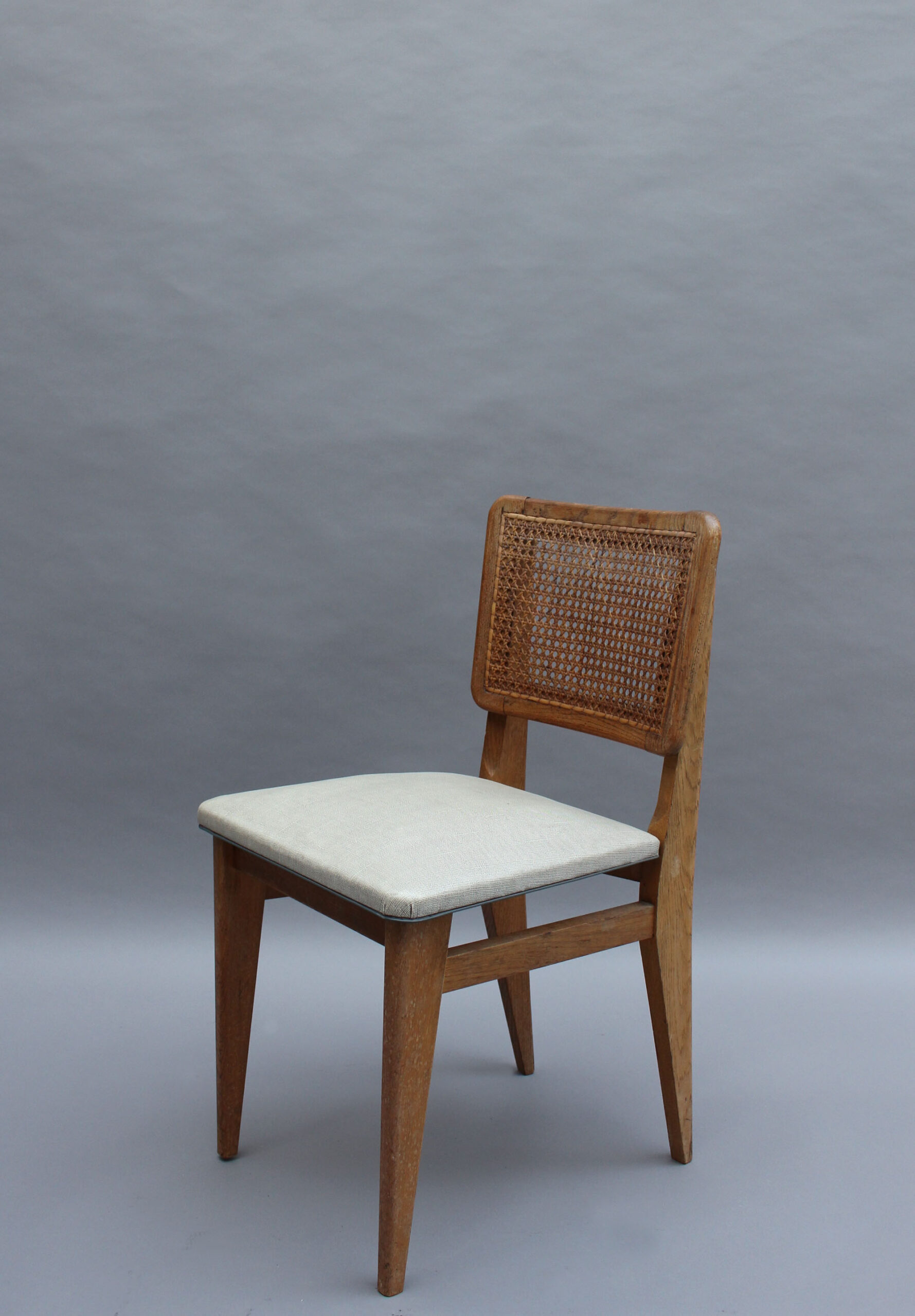 Set of Six French 1950s Dining Oak Chairs by Maison Roset - Image 3