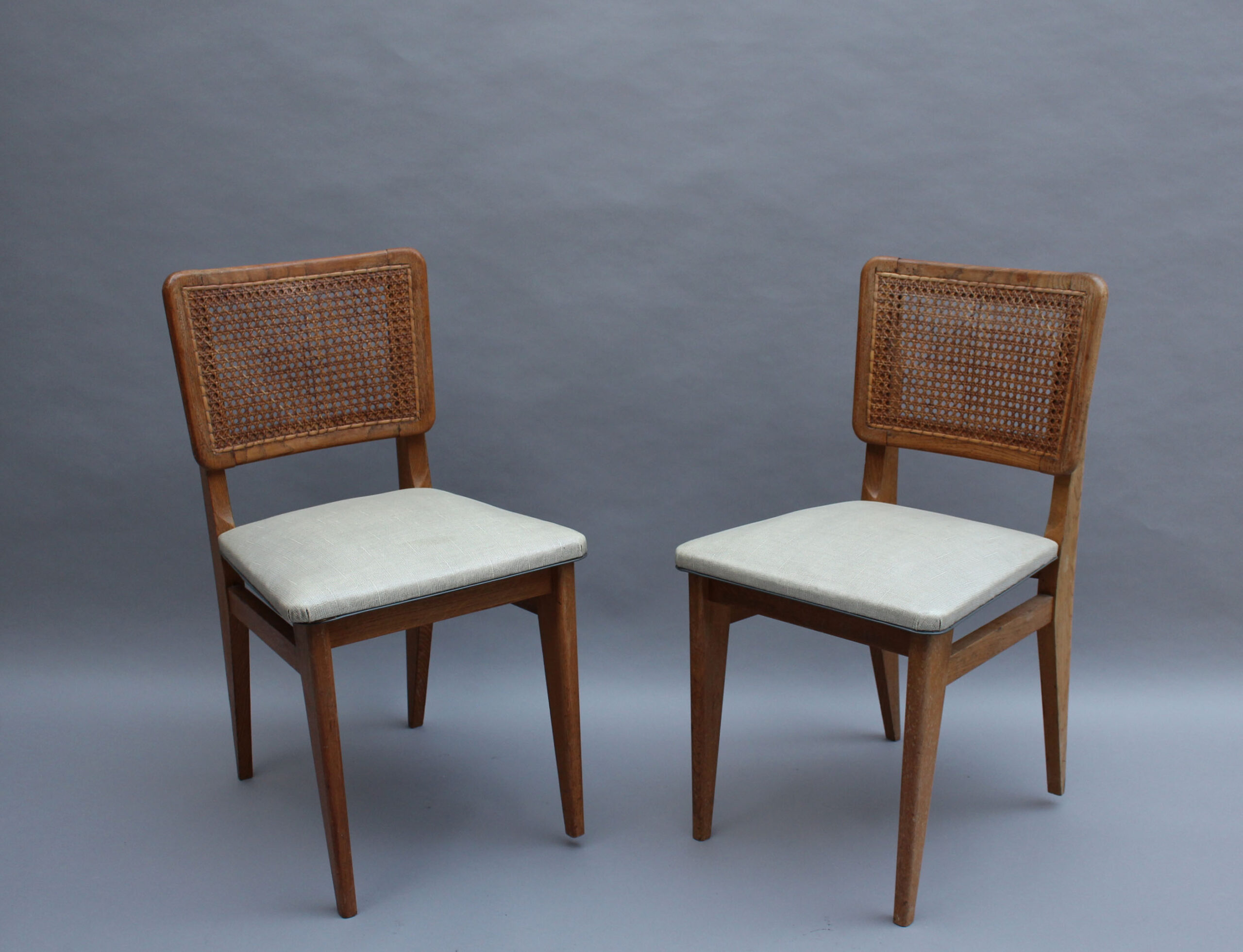 Set of Six French 1950s Dining Oak Chairs by Maison Roset - Image 10