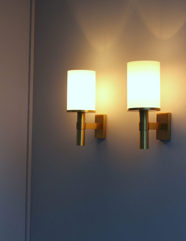 5 Fine French Art Deco Glass and Bronze Cylindrical Sconces by Perzel - Image 5