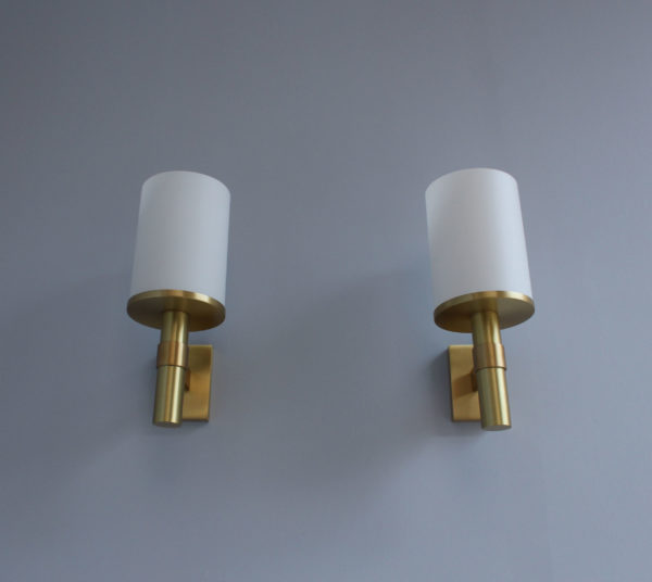 5 Fine French Art Deco Glass and Bronze Cylindrical Sconces by Perzel - Image 6