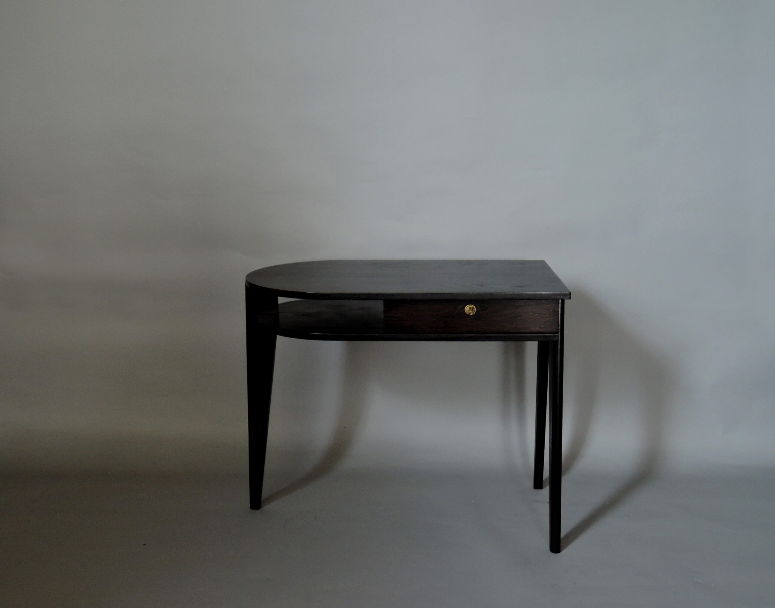 A Fine French Mid-Century Ebonized Oak Desk - Image 4