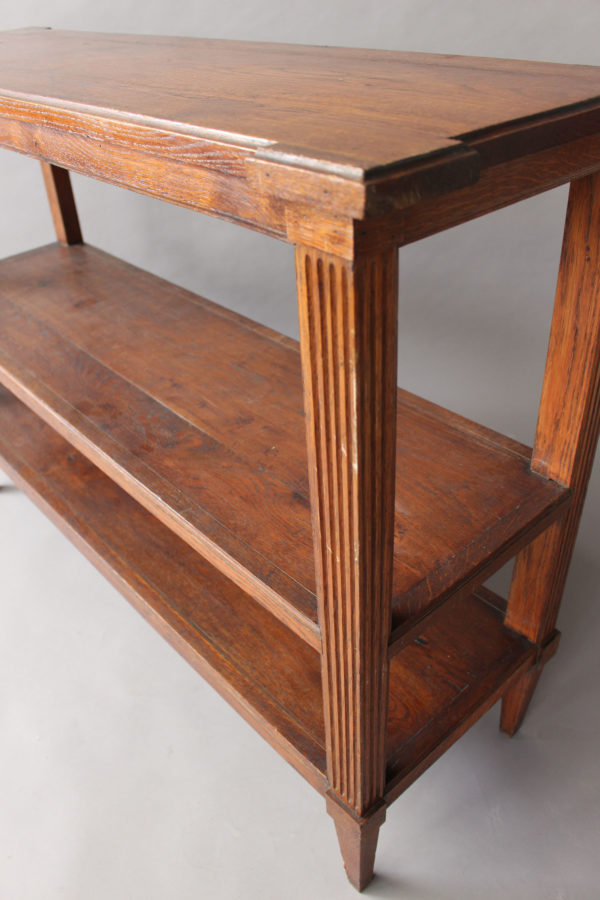 Fine French 19th Century Three-Tiered Oak Console in a Louis XVI Style - Image 4