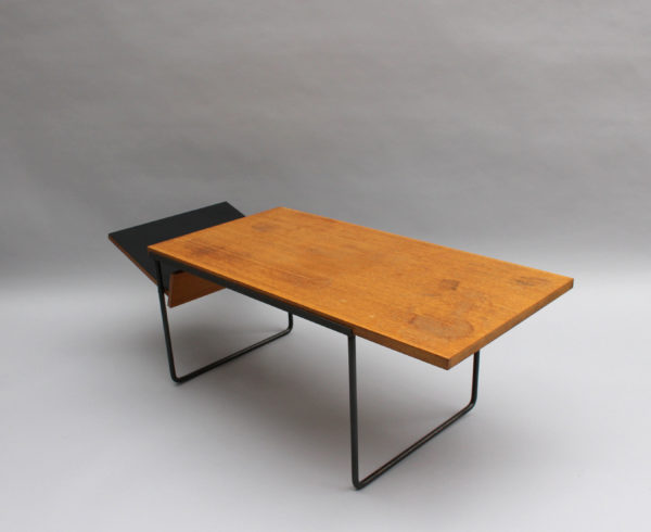 A French Mid-Century Oak and Laminate Coffee Table with a Metal Base - Image 5