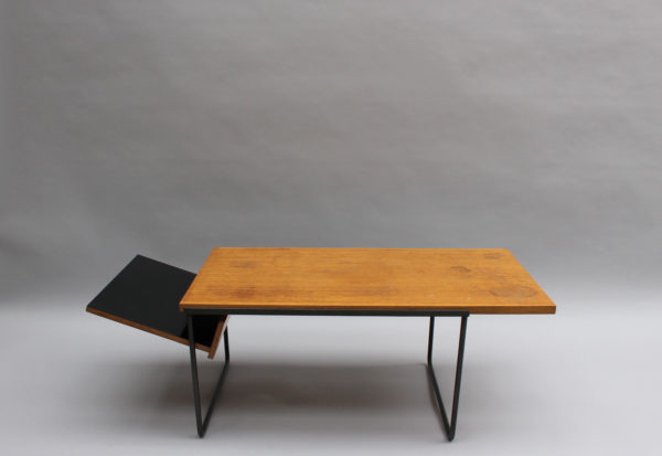 A French Mid-Century Oak and Laminate Coffee Table with a Metal Base - Image 6