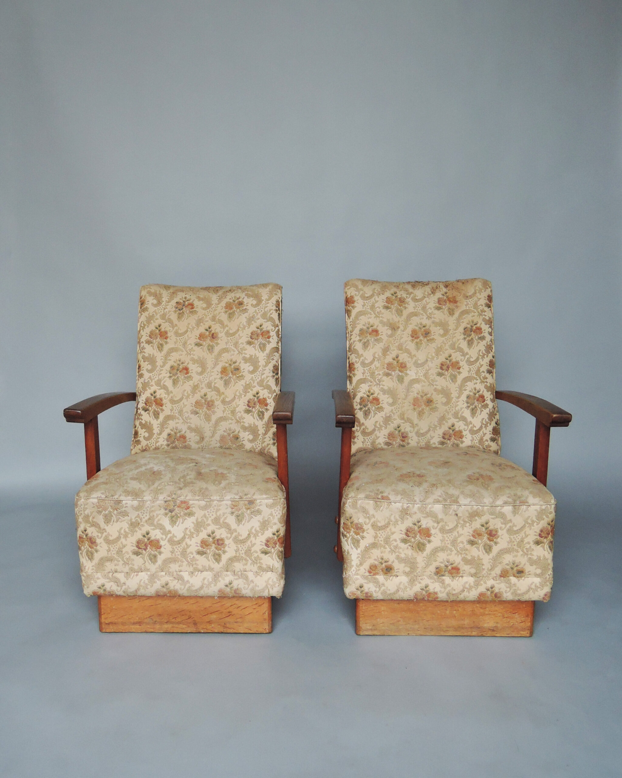 2 Fine French Art Deco Oak Pedestal Lounge Armchairs - Image 2