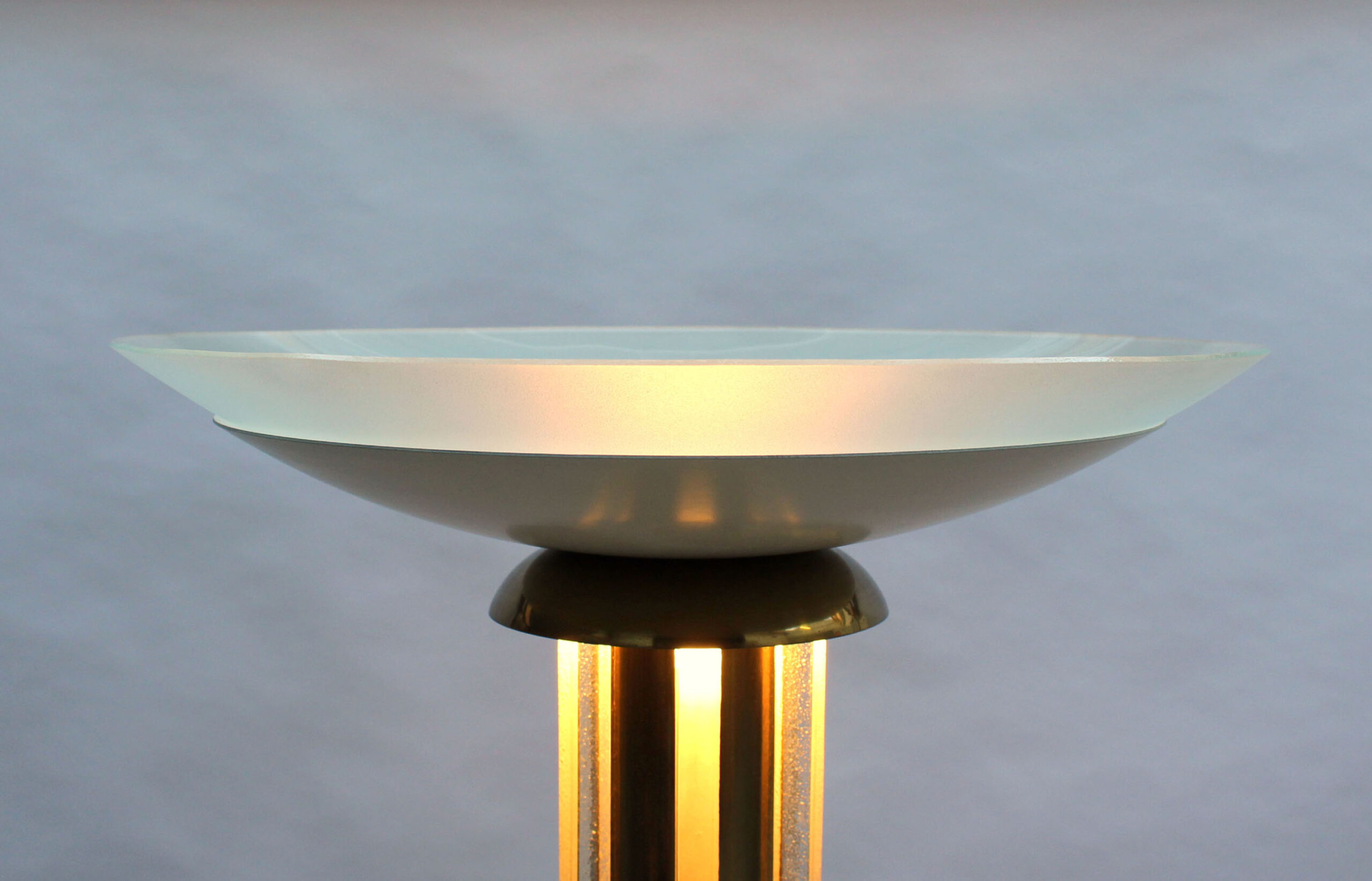 Fine French Art Deco Lacquered Floor Lamp with Glass and Brass details - Image 11