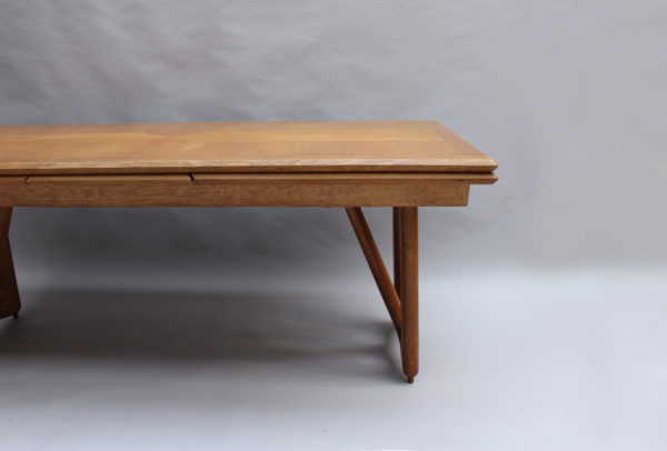 French Midcentury Extendable Oak Table by Guillerme et Chambron - Image 11