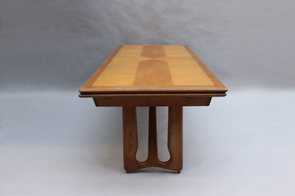 French Midcentury Extendable Oak Table by Guillerme et Chambron - Image 4