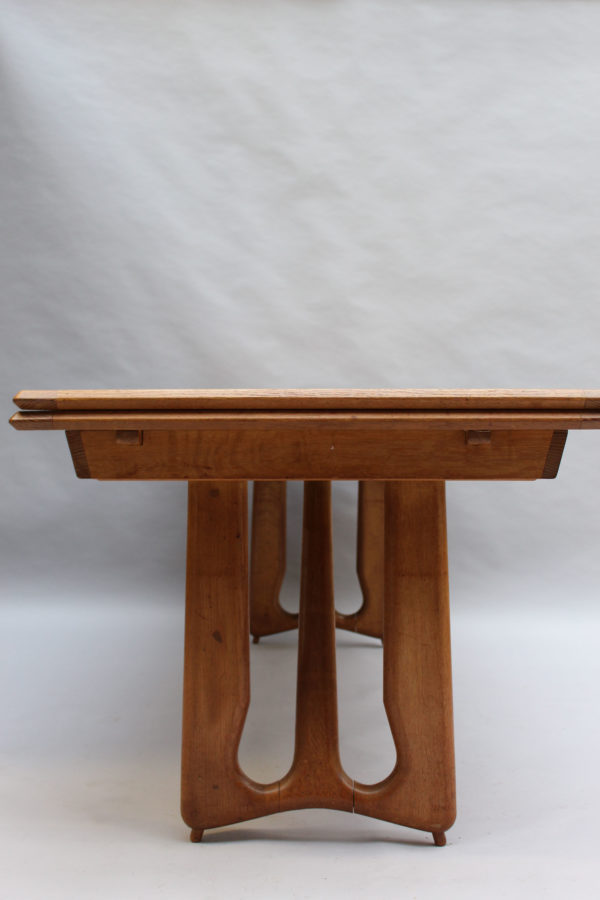 French Midcentury Extendable Oak Table by Guillerme et Chambron - Image 7