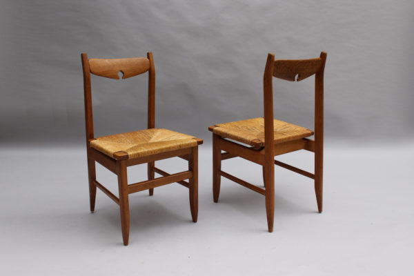 Set of Six French Mid-Century Dining Chairs by Guillerme et Chambron - Image 3