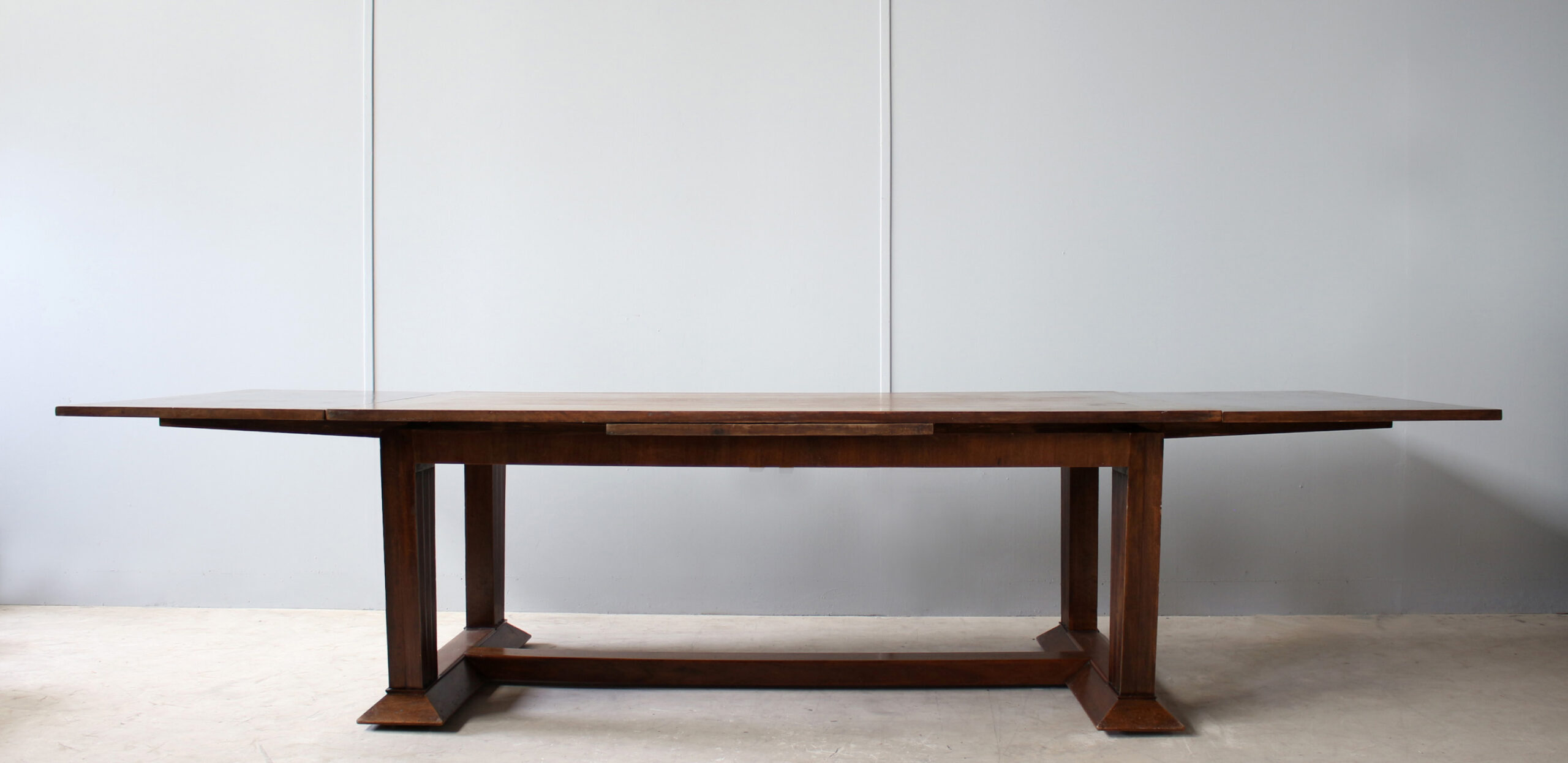 Rare Fine French Art Deco Walnut Dining Table by Jean-Charles Moreux - Image 5