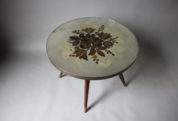 Fine French Art Deco Mahogany Gueridon with an ÉGlomisé Glass Top - Image 9