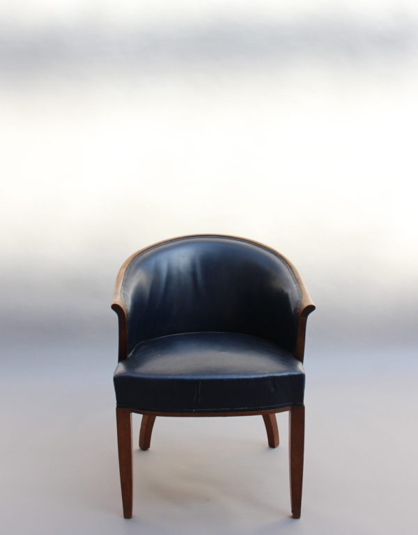 Pair of Fine French Art Deco Walnut Visitor Armchairs by Leleu - Image 4