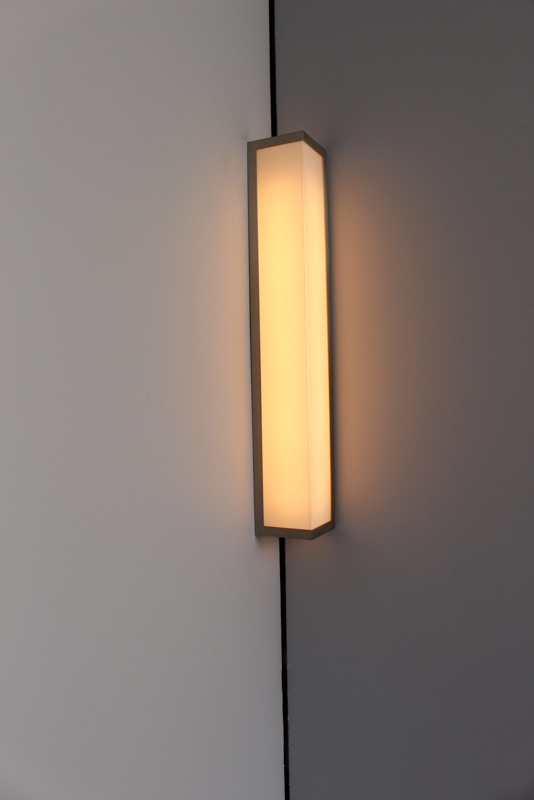 Pair of Fine French Art Deco Brushed Nickel and Glass Angle Sconces by Perzel - Image 4