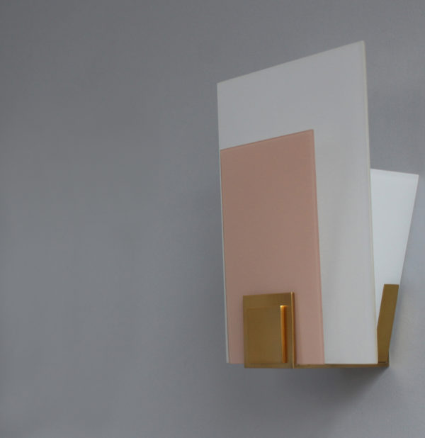 A Fine French Art Deco White and Pink Glass Wall Light by Jean Perzel - Image 3