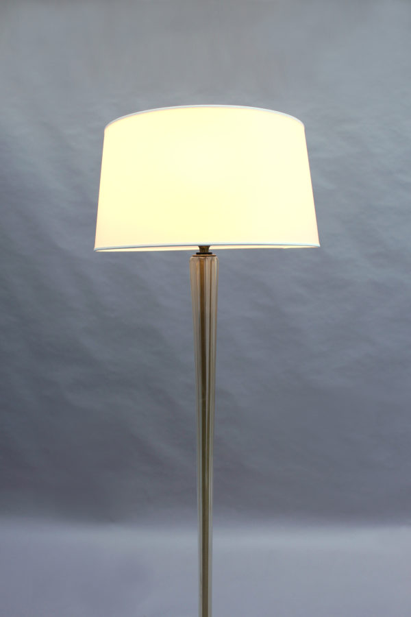 Fine French Art Deco Glass and Bronze Floor Lamp - Image 3