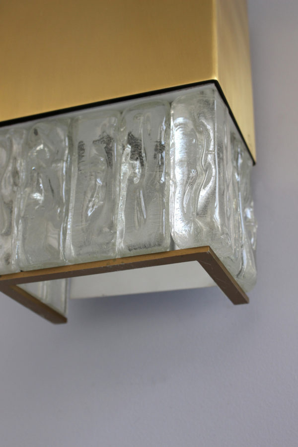 A Fine French Art Deco Bronze and Slabs Glass Sconce by Jean Perzel - Image 8