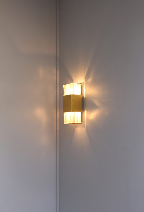 A Fine French Art Deco Bronze and Slabs Glass Sconce by Jean Perzel - Image 5