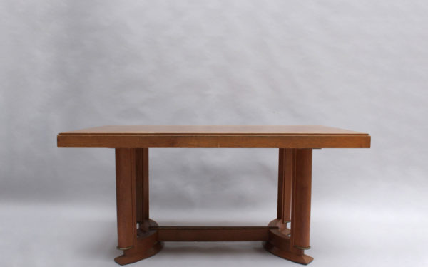 A fine French Art Deco Rectangular Oak Dining Table - Image 3