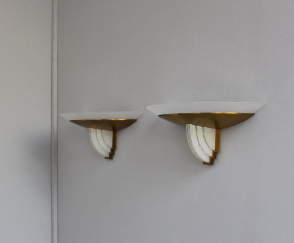 Pair of Fine French Art Deco Bronze and Cut Glass Sconces by Perzel - Image 3