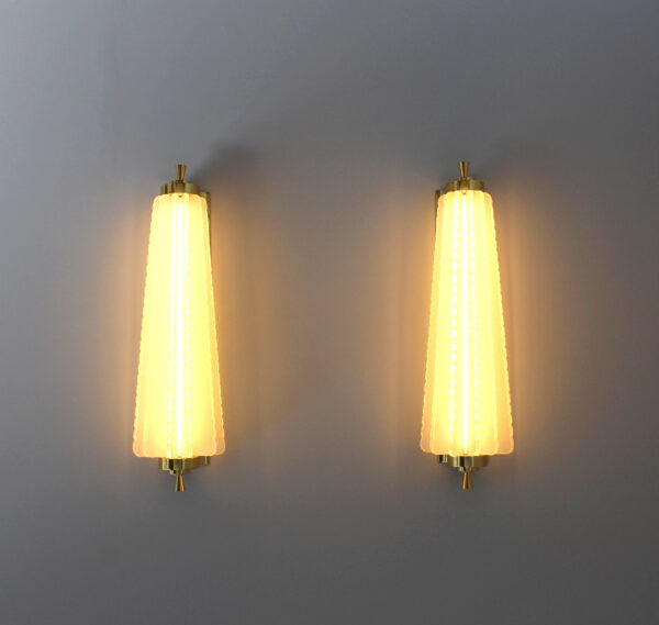 Pair of Fine French Art Deco Glass and Brass Sconces by Pierre Disderot - Image 3