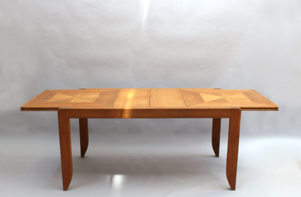 Fine French 1970s Extendable Oak Dining Table by Guillerme & Chambron - Image 5