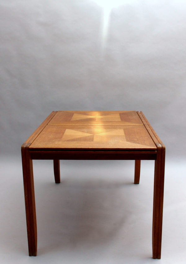 Fine French 1970s Extendable Oak Dining Table by Guillerme & Chambron - Image 9