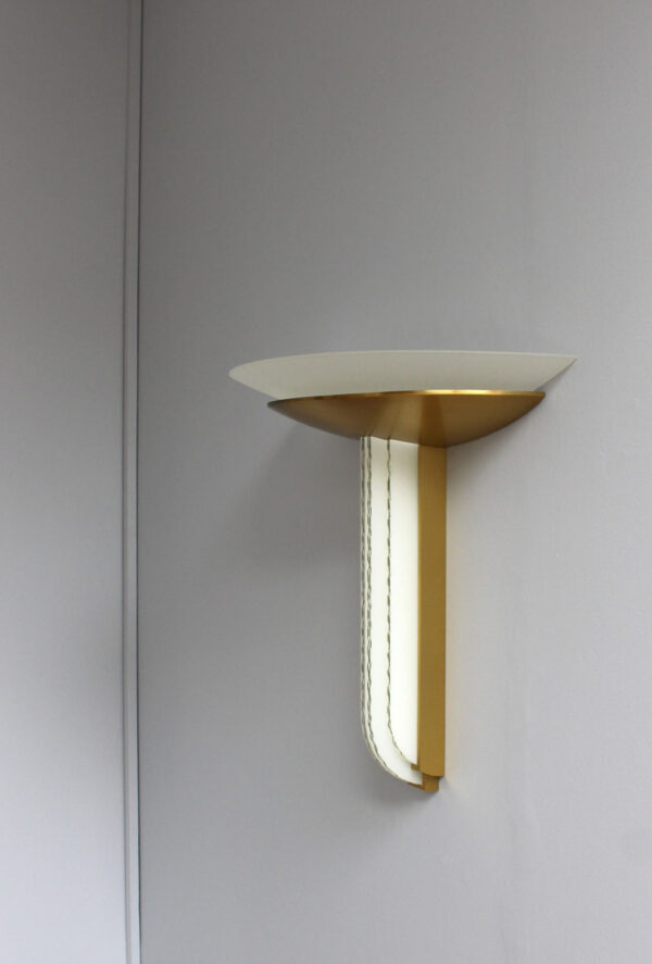 Fine French Art Deco Bronze and Glass Wall Light by Perzel (two available) - Image 4